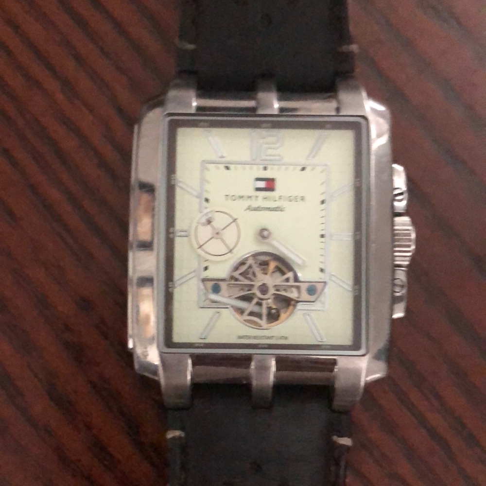 Mens Tommy Hilfiger watch - preloved